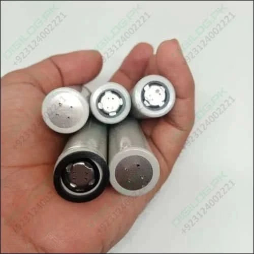 Pull-out High Quality 18650 3.7v 2600mah Molicel Cell Battery In Pakistan