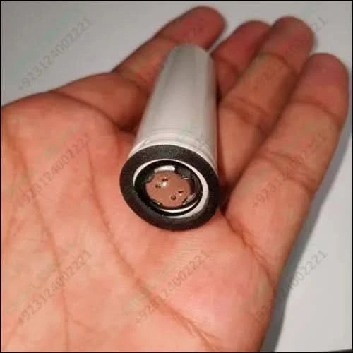 Pull-out High Quality 18650 3.7v 2600mah Molicel Cell Battery In Pakistan