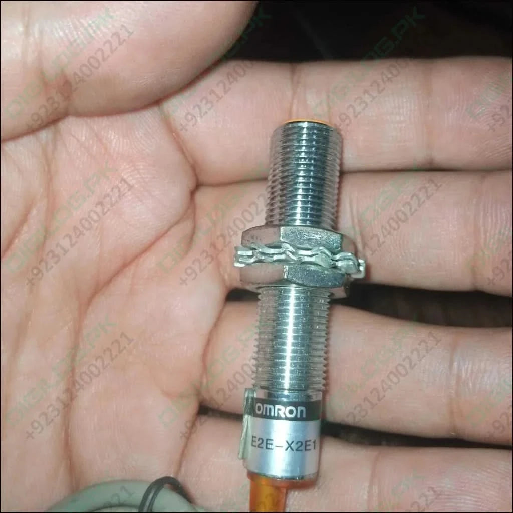 Omron Inductive Proximity Sensor Switch E2e-x2e1
