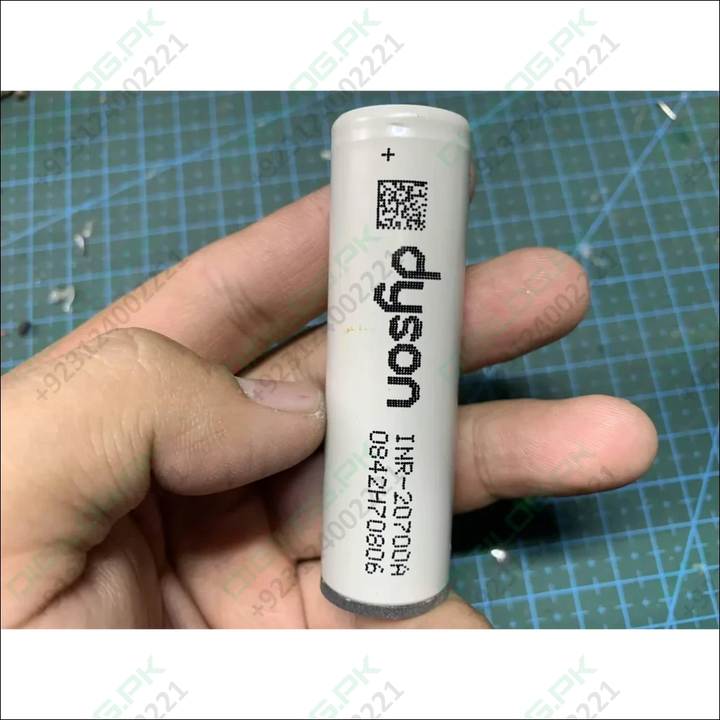 Pull-out Original Lithium Ion Cell 3.7v 3000mah Li Ion Battery Cell In Pakistan Inr-20700a